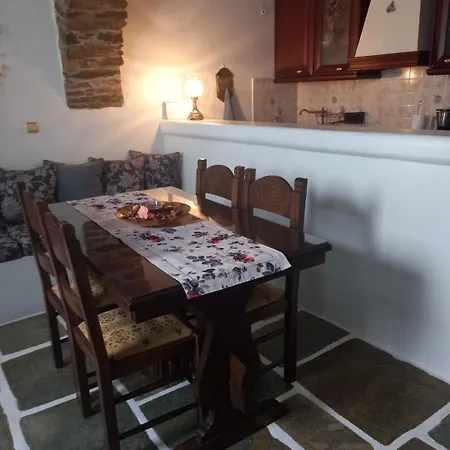 το πέτρινο Kythnos