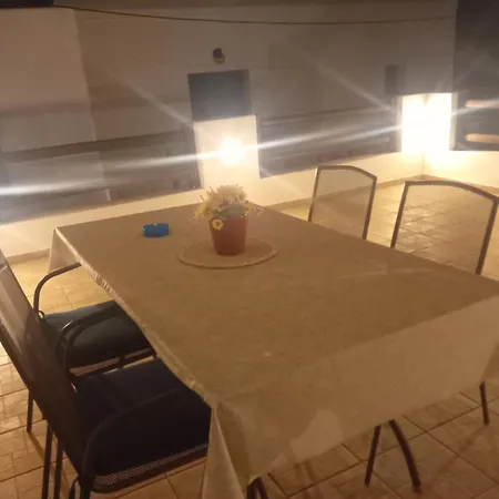 το πέτρινο Ferienhaus *
