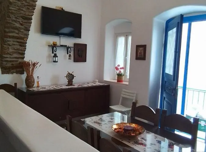 το πέτρινο Kithnos